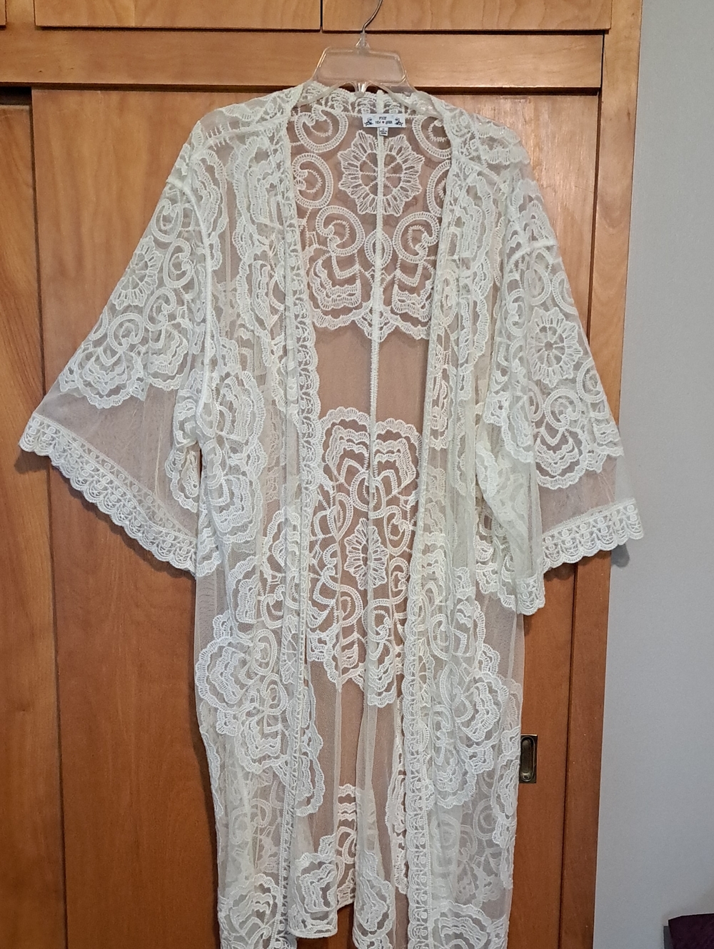 NWOT Sheer Lace Kimono Robe in Ivory - Lightweight Floral Overlay